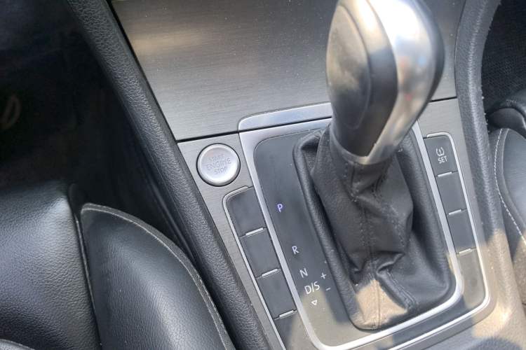 Used Volkswagen Golf 2014 1.4TSI Automatic Luxury Model