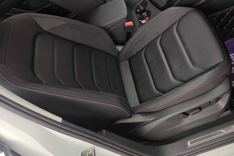 Used Volkswagen Tayron 2019 330TSI Two-Wheel Drive Luxury Model China VI Standard
