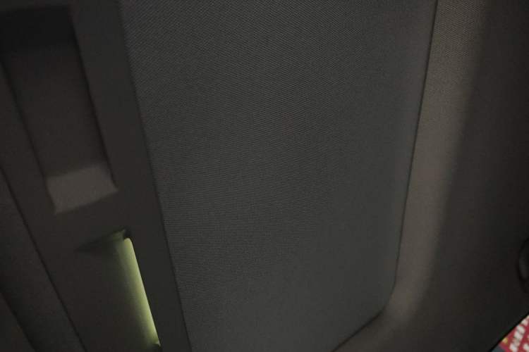 Used Buick GT 2014 XT 1.6L Automatic Fashion Edition Headliner