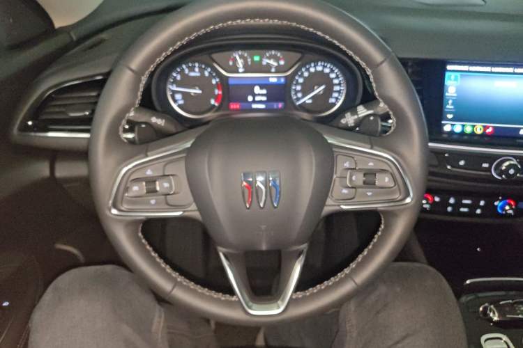 Used Buick Regal 2024 25T Deluxe Edition
