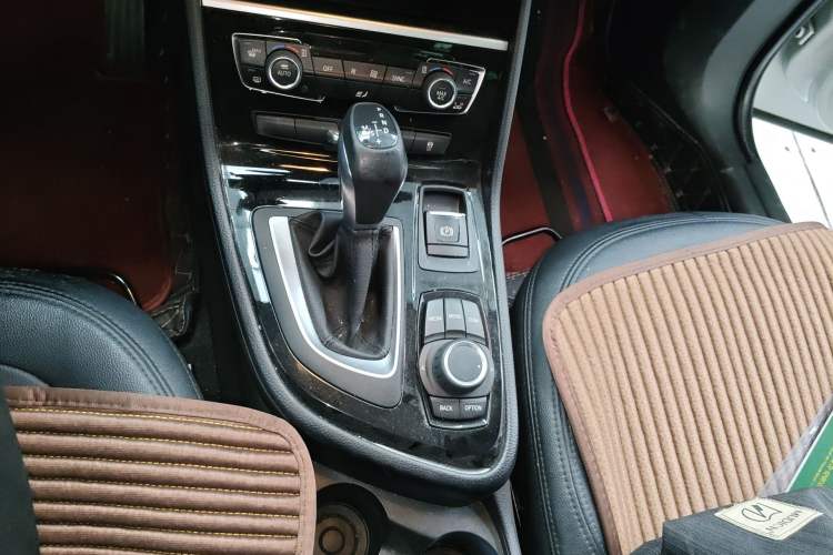 Used BMW 2 Series Active Tourer 2016 218i Leading Model Gear Lever