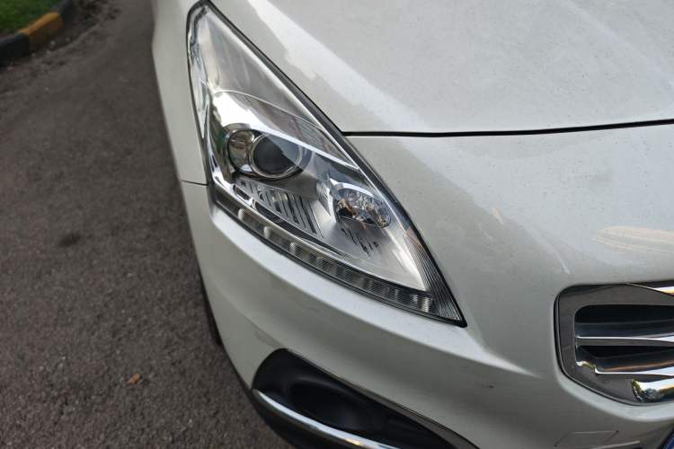 Used Peugeot 3008 2015 1.6THP Automatic Trend Edition Right Front Headlight