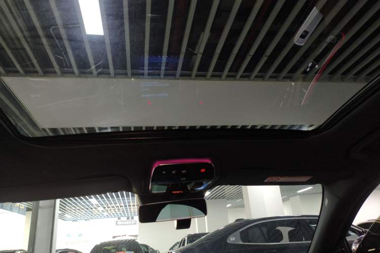 Used Mercedes-Benz E-Class 2025 Year Restyled E 260 Sport Edition Headliner