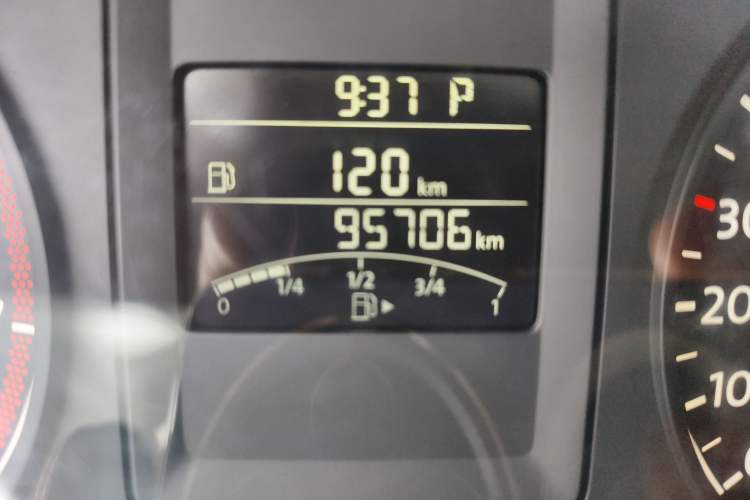 Used Volkswagen Sagitar 2014 Revised Version 1.6L Automatic Leading Edition
