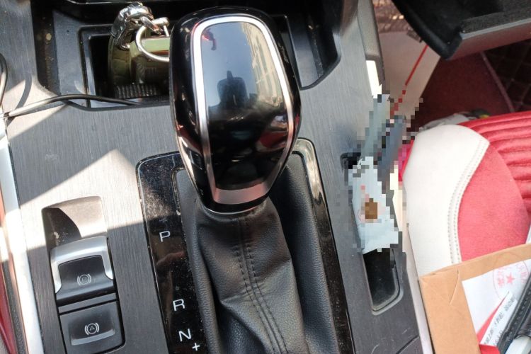 Used Wey VV7 2017 2.0T Flagship Model
