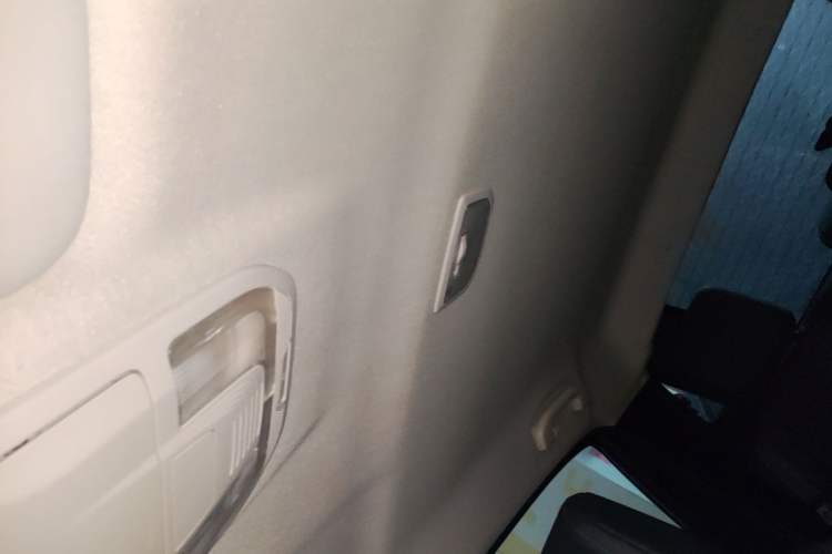 Used Isuzu D-MAX 2021 1.9T Automatic 4x4 Diesel Global Huan Dong RZ4E
