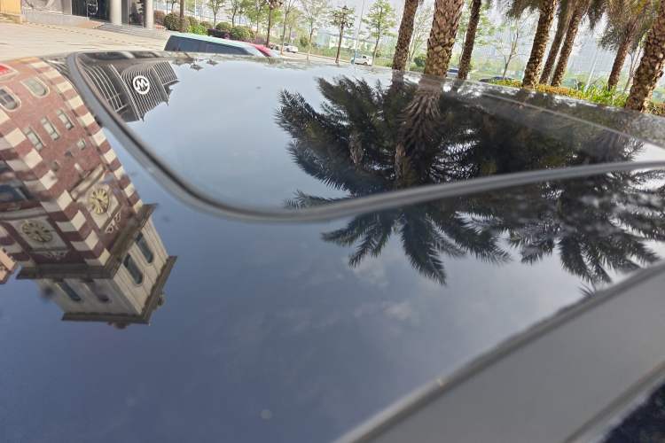 Used BMW iX3 2024 Leading Model Roof