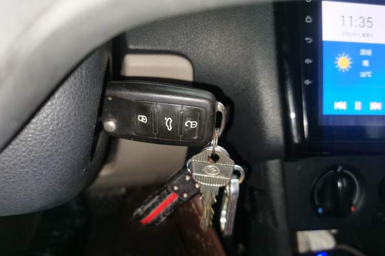 Used Volkswagen Polo 2013 1.6L Automatic Comfort Edition Vehicle Key