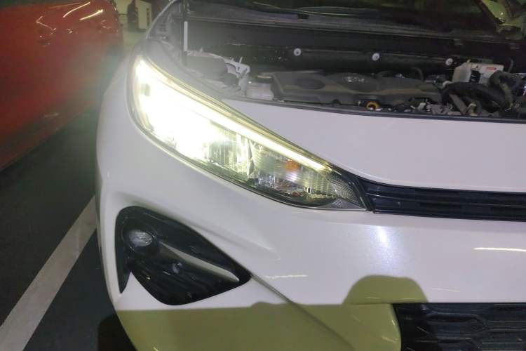 Used Toyota Wildlander 2022 Dual-Engine 2.5L E-CVT Two-Wheel Drive Luxury PLUS Edition
