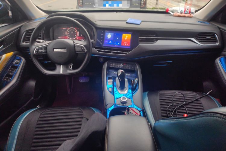 Used Haval F7x 2019 1.5T Two-Wheel Drive Intelligent Technology Edition Center Console