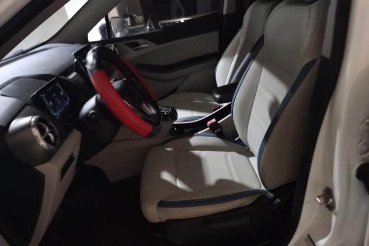 Used BYD Yuan Pro 2023 401KM Luxury Version
