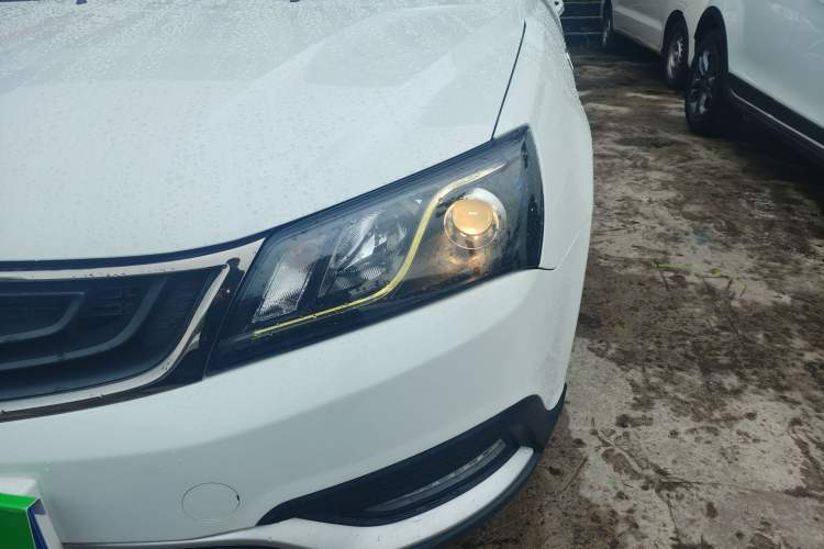 Used Geely Auto Emgrand 2017 Hatchback RS Million Edition 1.5L Manual Upward Version