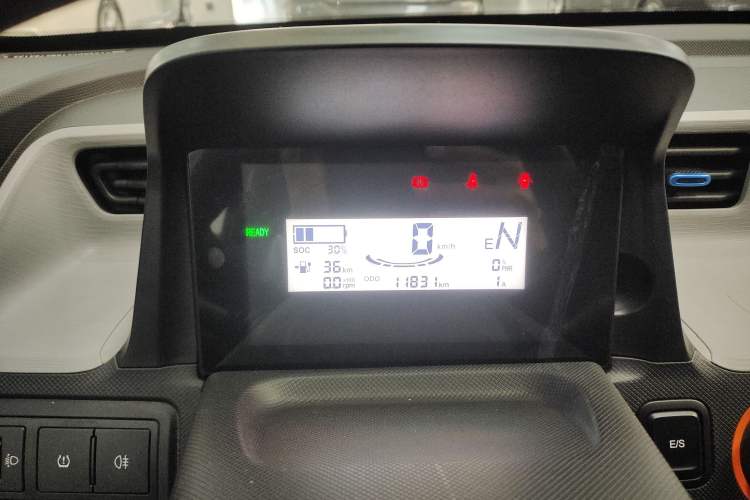 Used Wuling Hongguang MINIEV 2022 Easy Version Lithium Iron Phosphate
