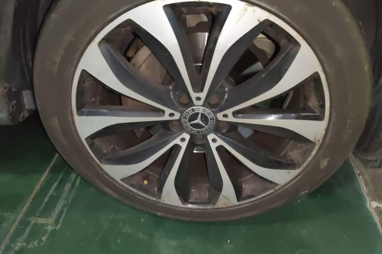 Used Mercedes-Benz GLC Coupe 2019 GLC 260 4MATIC Coupe SUV
