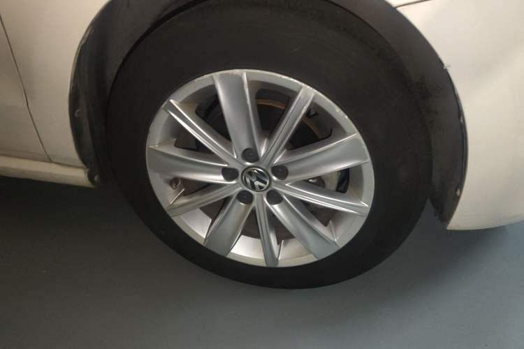 Used Volkswagen Polo 2013 1.6L Automatic Luxury Edition