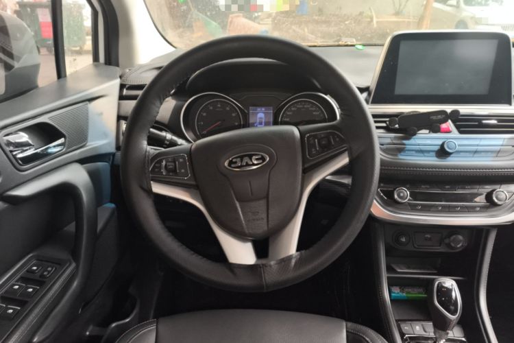 Used JAC Group Refine S3 2017 1.6L CVT Luxury Smart Model