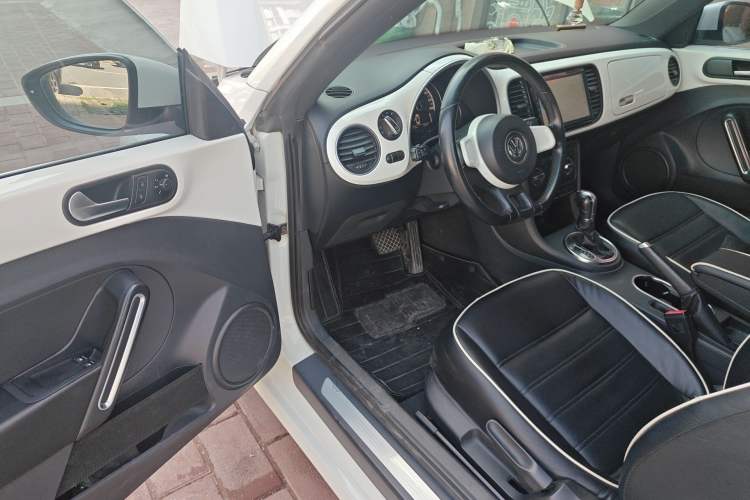 Used Volkswagen Beetle 2013 1.2TSI Fashion Edition Driver Seat