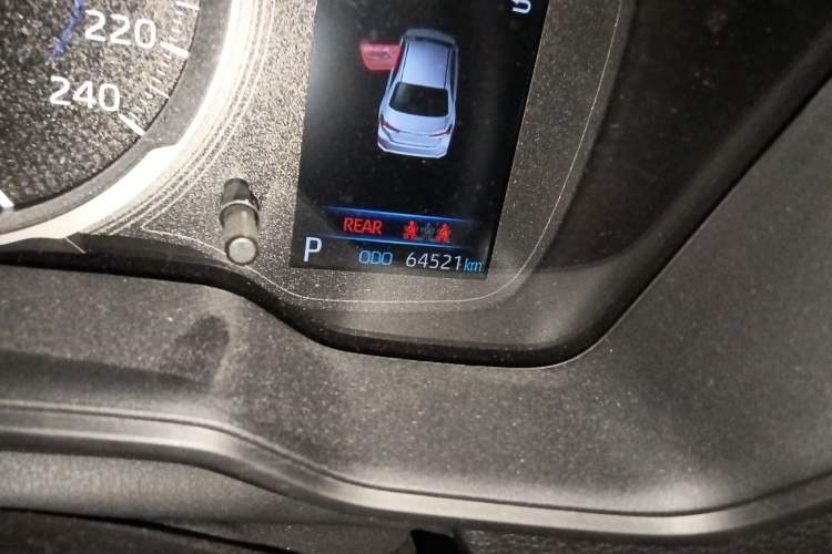 Used Toyota Corolla 2021 Dual-Motor 1.8L E-CVT Elite Edition
