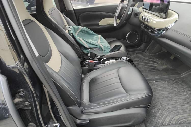 Used Wuling Bingo 2023 333 km Enjoyment Version
