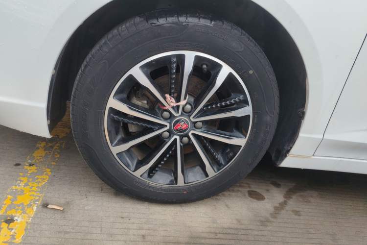 Used Roewe i5 2020 1.5L Automatic 4G Connect Luxury Flagship Edition