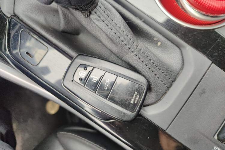 Used Toyota Highlander 2022 Dual-Engine 2.5L Four-Wheel Drive Prestige Version 7 Seats