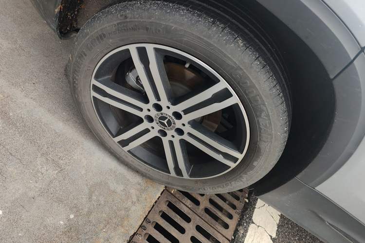 Used Mercedes-Benz GLB 2024 GLB 220 4MATIC