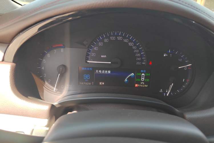 Used Cadillac XTS 2015 28T Comfort Model