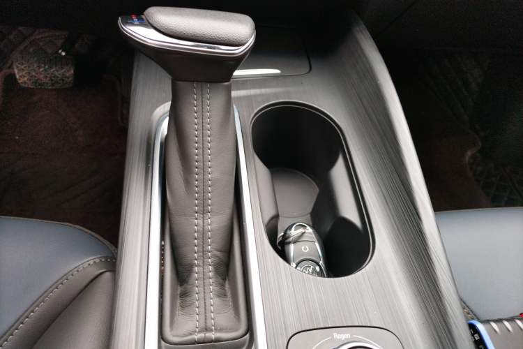 Used Buick Velite 6 2023 430km Range Commuter Version
