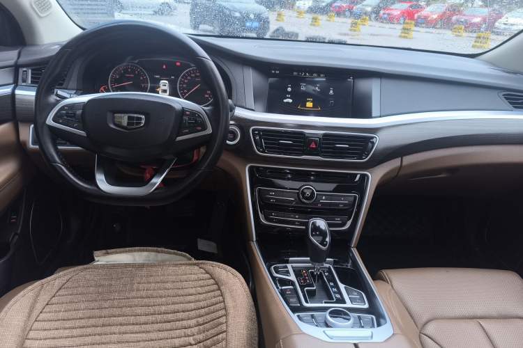 Used Geely Auto Emgrand GT 2017 1.8T Luxury Model
