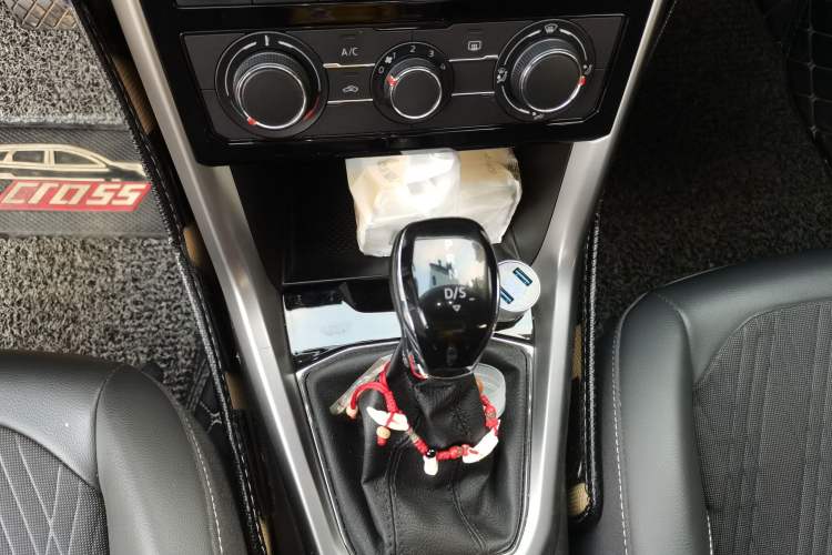 Used Volkswagen T-Cross 2019 1.5L Automatic Comfort Edition Gear Lever