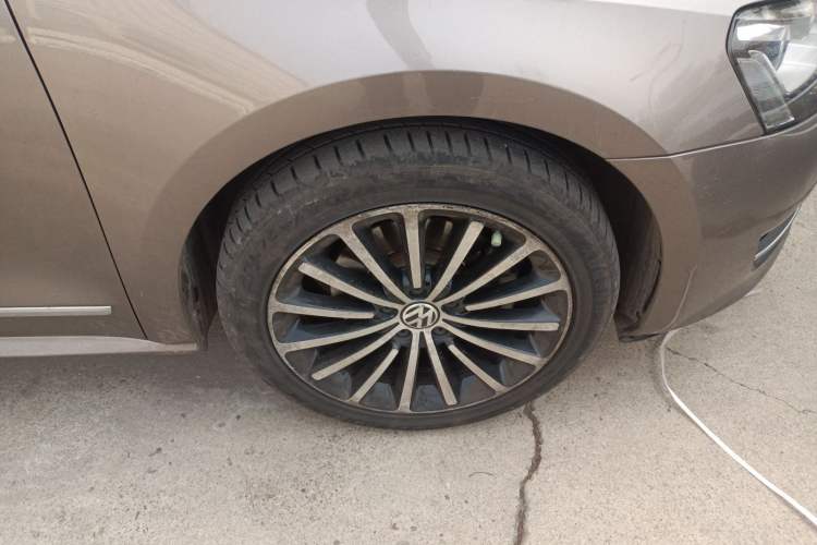 Used Volkswagen Passat 2014 1.8TSI DSG Prestige Edition