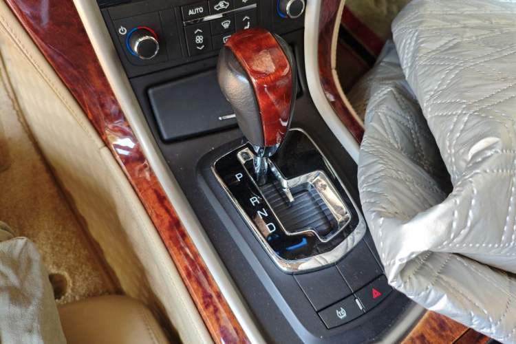 Used Cadillac SLS Seville 2011 2.0T Elite Edition