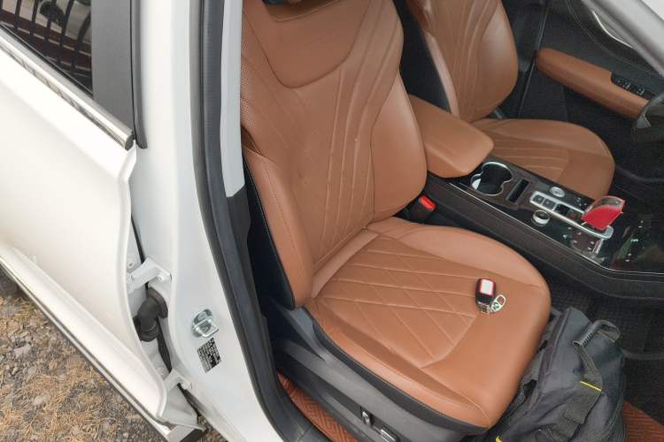 Used Chery Tiggo 8 PLUS 2022 290TGDI DCT Luxury Edition
