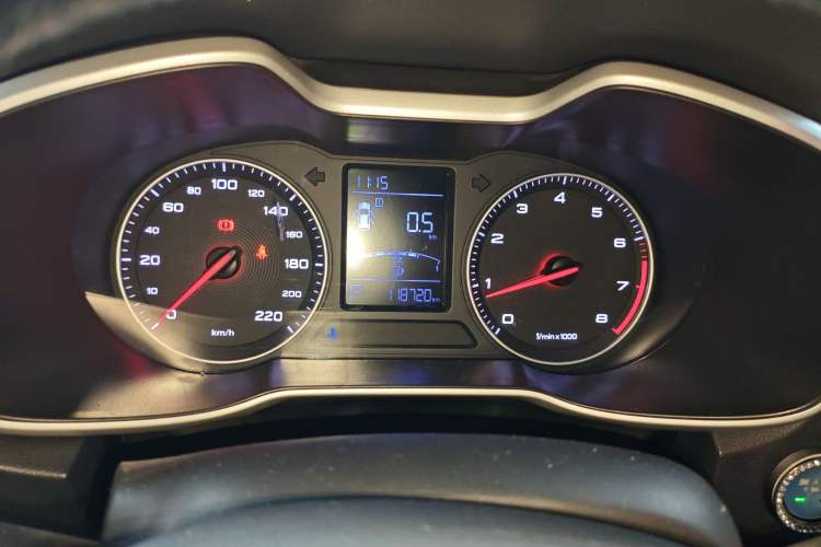 Used MG ZS 2018 1.5L Automatic Luxury Edition China V Standard
