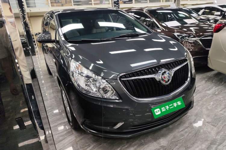 Used Buick GL8 2018 28T Luxury Model China VI Standard
