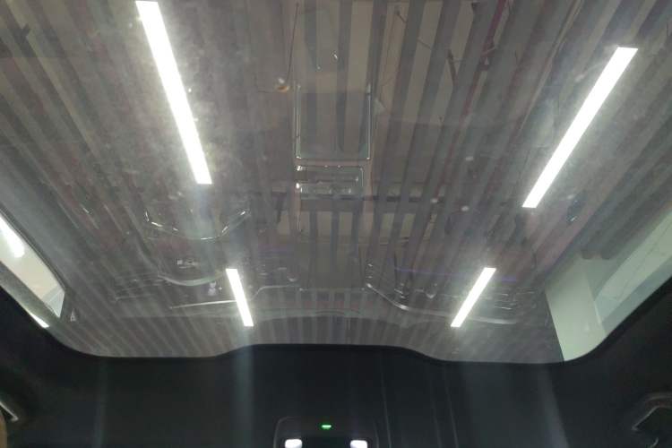 Used Nio EC6 2020 440 km Performance Version Headliner