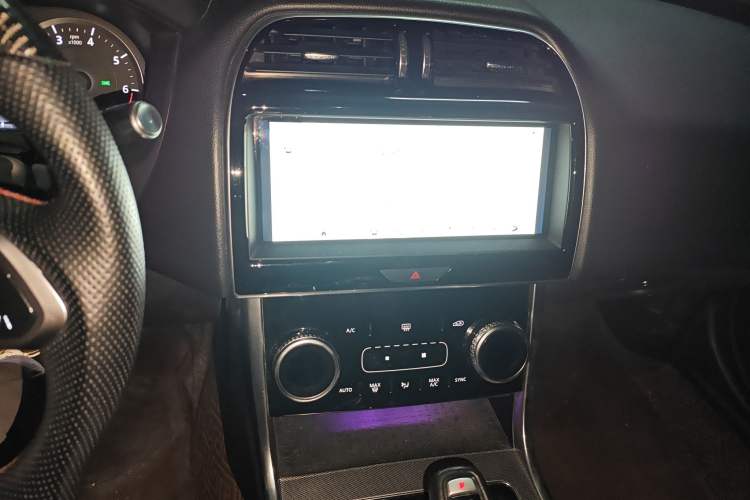 Used Jaguar XEL 2020 2.0T 200PS R-DYNAMIC Youth Sports Edition
