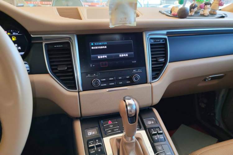 Used Porsche Macan 2017 Macan 2.0T