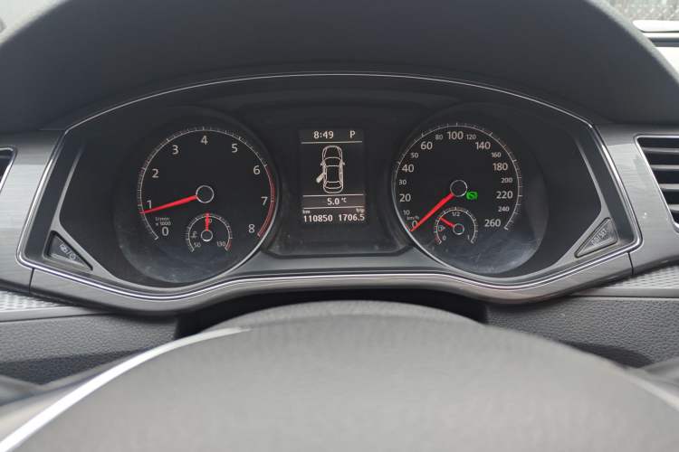 Used Volkswagen Passat 2017 330TSI DSG Luxury Edition
