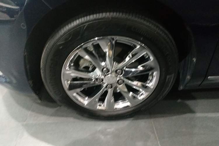 Used Buick GL8 2020 Avenir Avia Four-Seat Luxury Edition