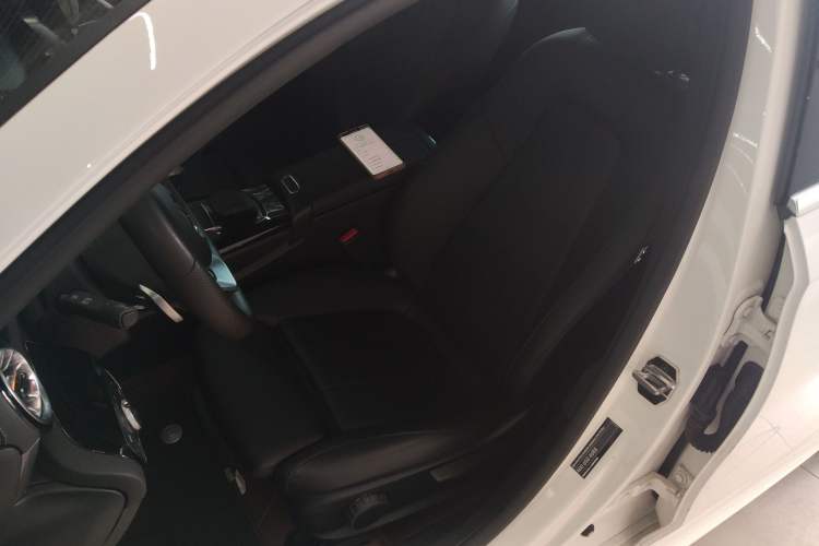 Used Mercedes-Benz A-Class 2022 Restyled A 200 L Sport Sedan Fashion Version Left Front Seat