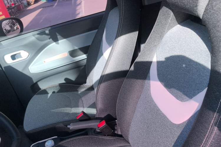 Used Chery QQ Ice Cream 2023 170km Milkshake – Lithium Iron Phosphate Left Front Seat