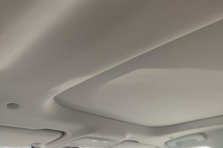 Used Lincoln Nautilus 2023 2.0T Four-Wheel Drive Luxury Edition Headliner