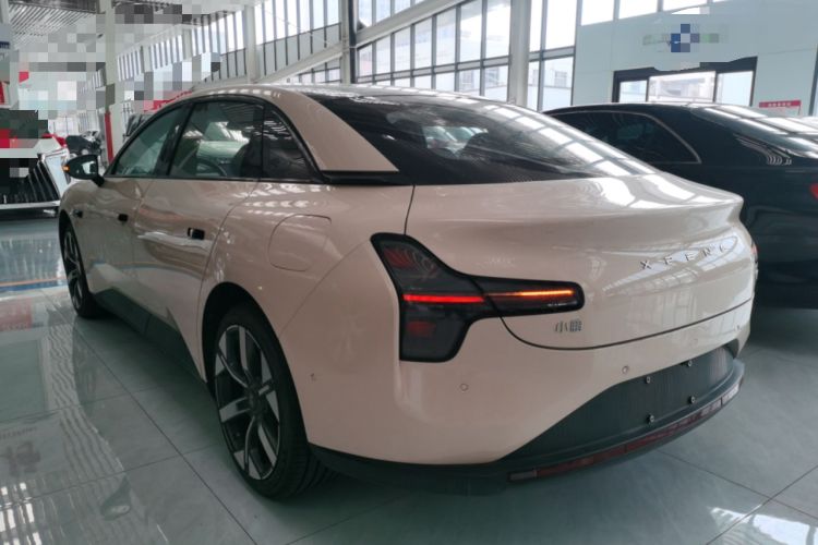 Used XPeng MONA M03 2024 620 with Ultra-Long Range