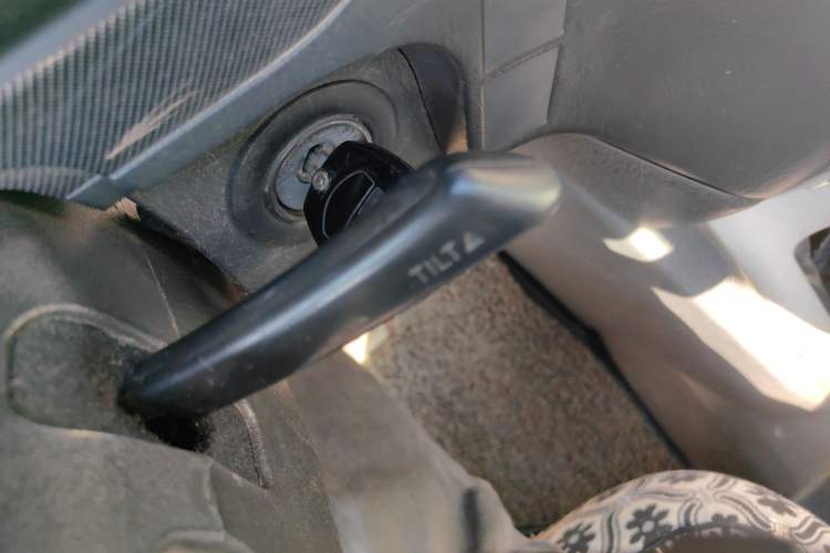 Used Jinbei Grace 2014 2.4L Standard Version Long Wheelbase 9-Seater 4RB2