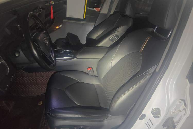 Used Toyota Camry 2021 2.5G Luxury Edition