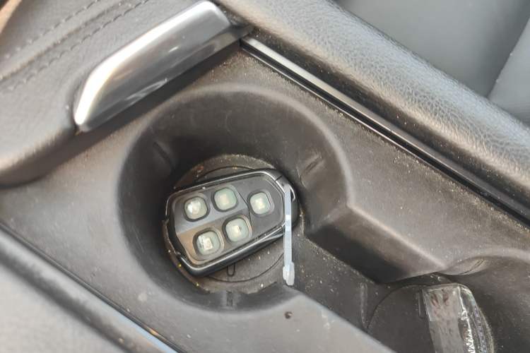 Used Cadillac XT5 2018 25T Luxury Model