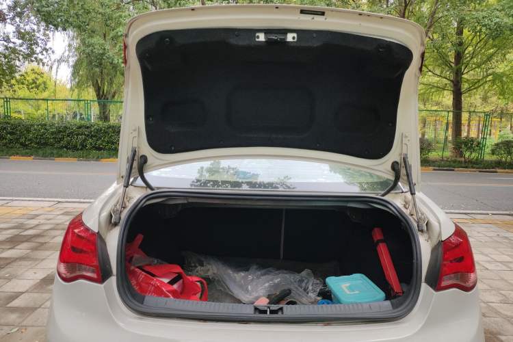 Used Roewe 550 2014 550S 1.8L Automatic Smart Selection Model