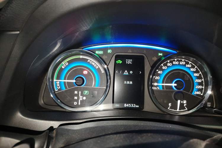 Used Toyota Corolla 2018 Dual-Engine 1.8L E-CVT Smart Edition