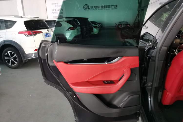 Used Maserati Levante 2018 3.0T Classic Edition